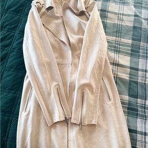 Elie Tahari Cream Trench Coat